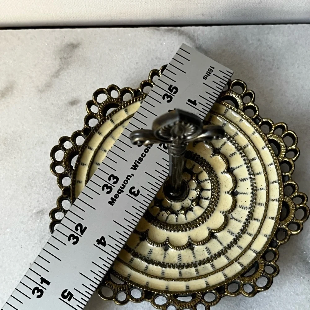 N/A ring holder